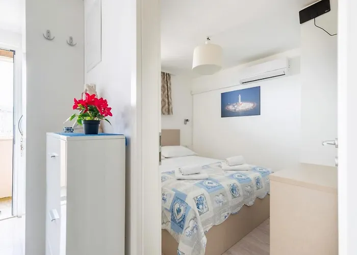 Апартаменти Frana Blue Спліт