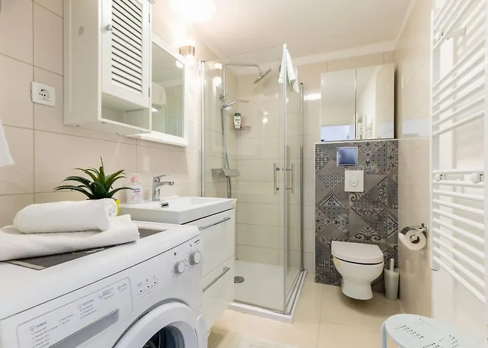 Frana Blue * Спліт